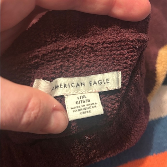 American Eagle 🦅 Striped Multicolor Fleece Sweater - Picture 5 of 5
